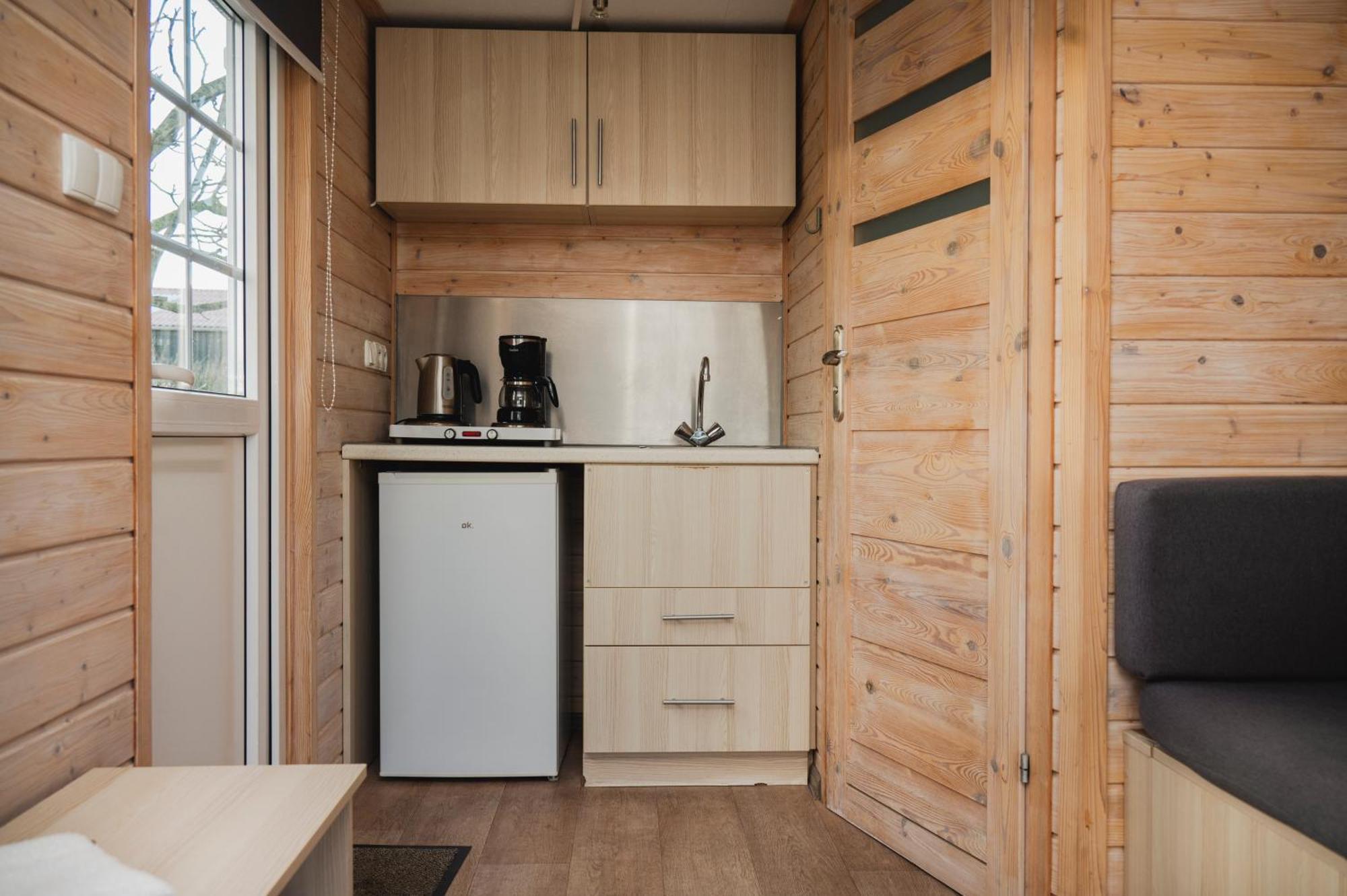 Zeeuwse Chalet Voor 2 Personen Serooskerke  Exteriör bild